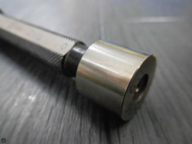  18 Screw/Stopper Image 4