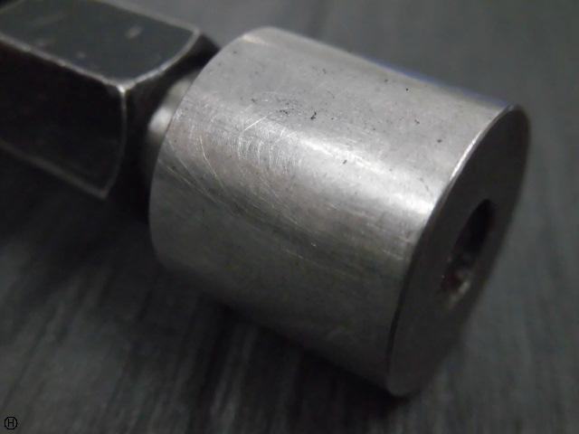  19H7 Screw/Stopper Image 4