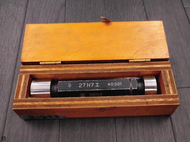  27H7 Screw/Stopper Image 1