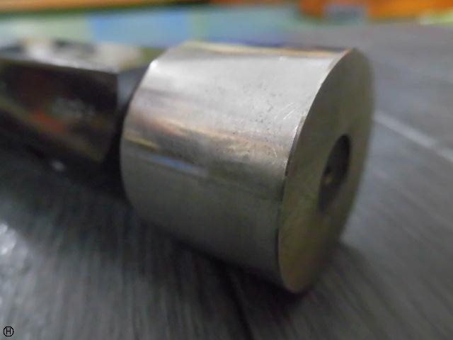  35G7 Screw/Stopper Image 4