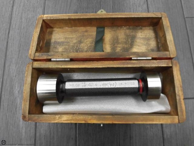  42.4 Screw/Stopper Image 1