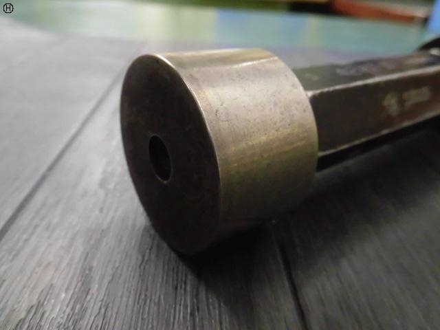  42H7 Screw/Stopper Image 3