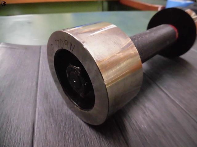  73 Screw/Stopper Image 3