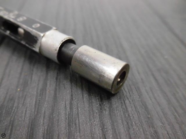  8 Screw/Stopper Image 4