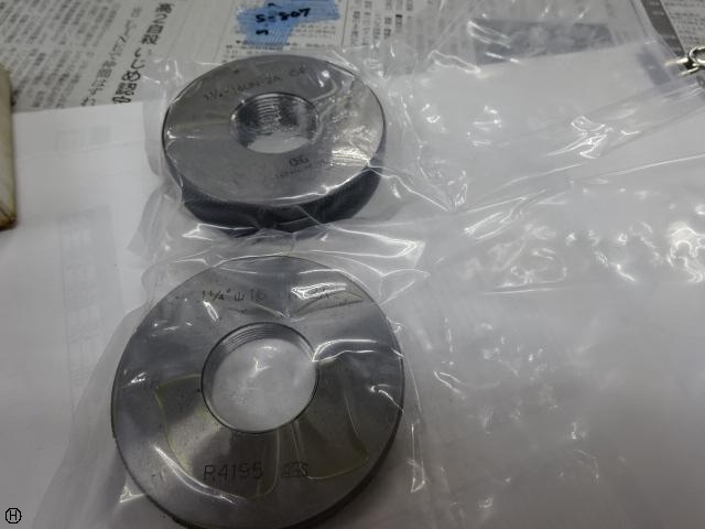 OSG 1 1/4 山16 UN2A ねじ・栓 の画像 1枚目
