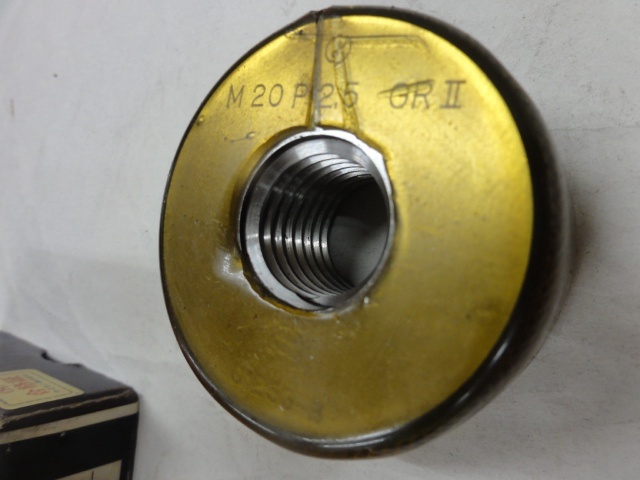 OSG M20 P2.5 Screw/Stopper Image 2