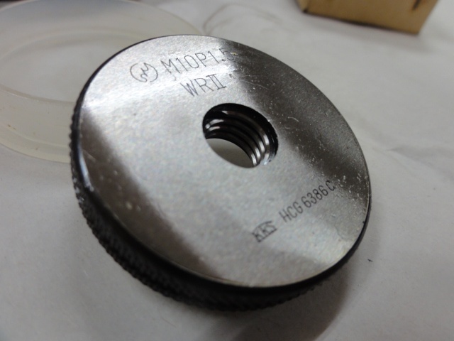 黒田精工 KKS M10 P1.5 WR? ねじ・栓 の画像 2枚目