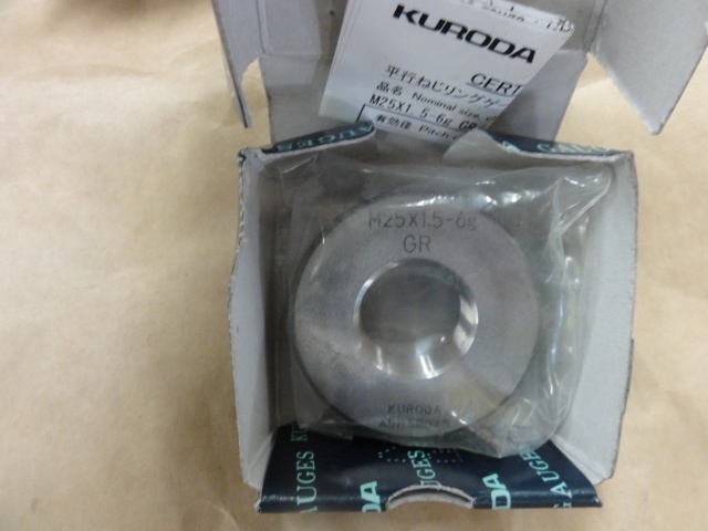 黒田精工 KKS M25 P1.5 GR ねじ・栓 の画像 1枚目