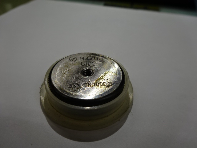 黒田精工 KKS M4 P0.7 GR? ねじ・栓 の画像 1枚目