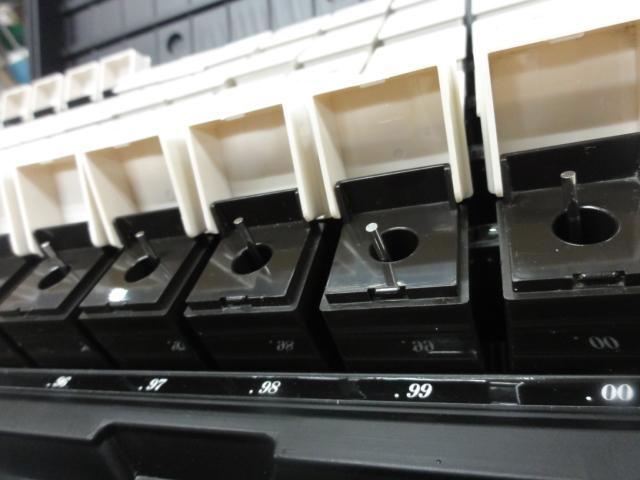EISEN EK-1B Pin Image 4