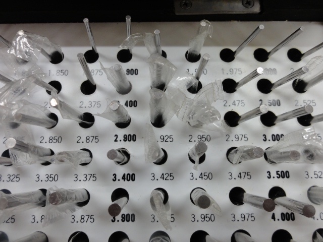 EISEN EM1 Pin Image 3