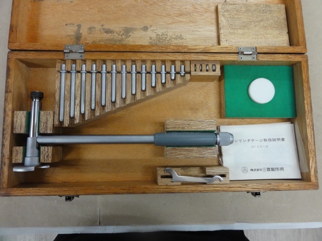 Mitutoyo CG-160AW Cylinder Image 1