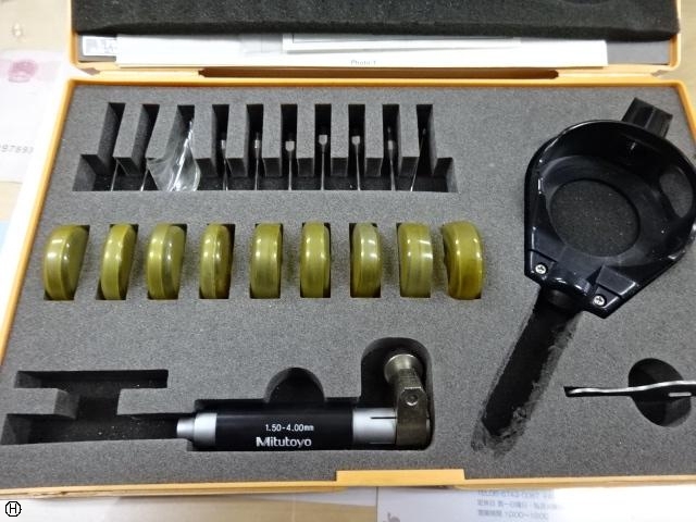 Mitutoyo CG-4M Cylinder Image 1