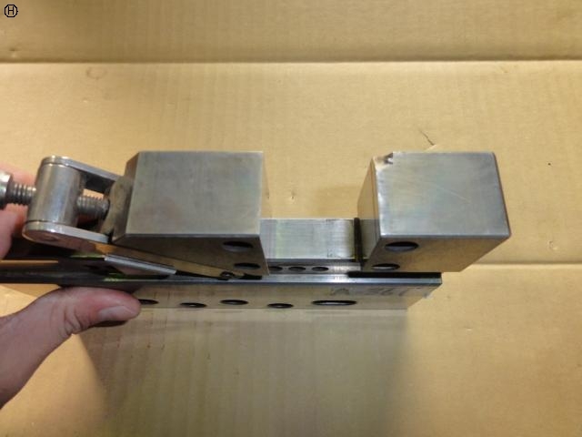 SAKAE SEIKI WPV-100 EDM Tool Image 3