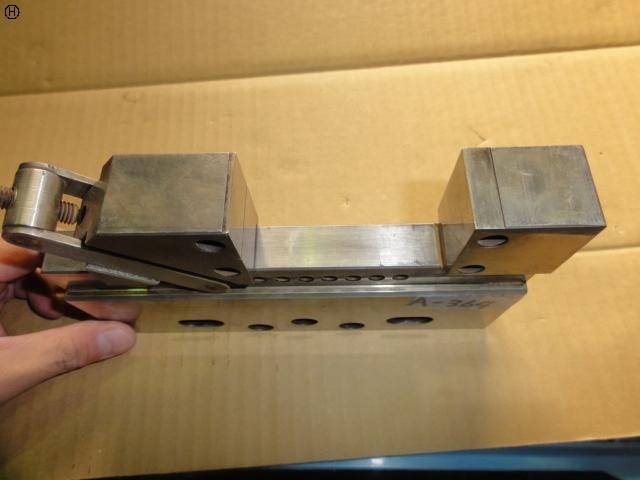 SAKAE SEIKI WPV-100 EDM Tool Image 3