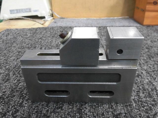 SAKAE SEIKI WPV-50 EDM Tool Image 2