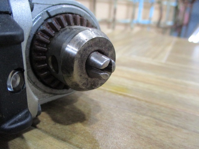 Makita DA3010F Electric Tool Image 3