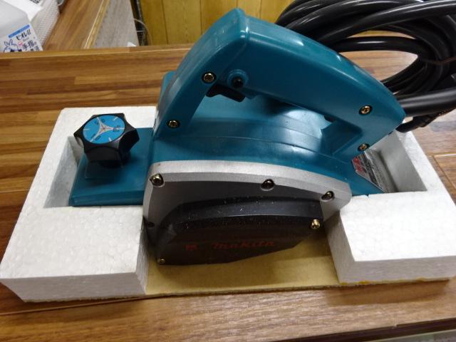 Makita 1900B Electric Tool Image 1
