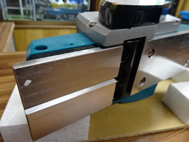 Makita 1900B Electric Tool Image 3