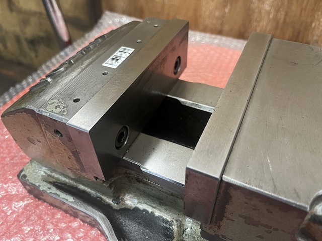 TAKEDA MACHINE TOOLS TK-150HVS Vice Image 2