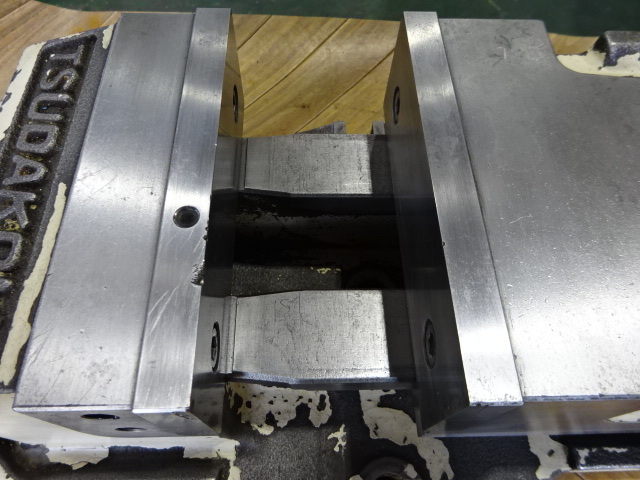 TSUDAKOMA VH-175 Vice Image 6