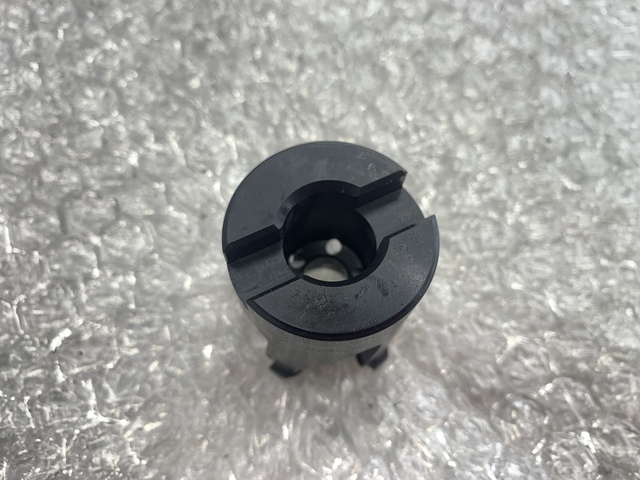 SANDVIK R300-040Q16-08M Milling Cutter Image 3