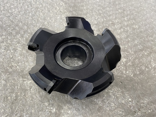 住友電工（イゲタロイ） WGC4100R Milling Cutter Image 1