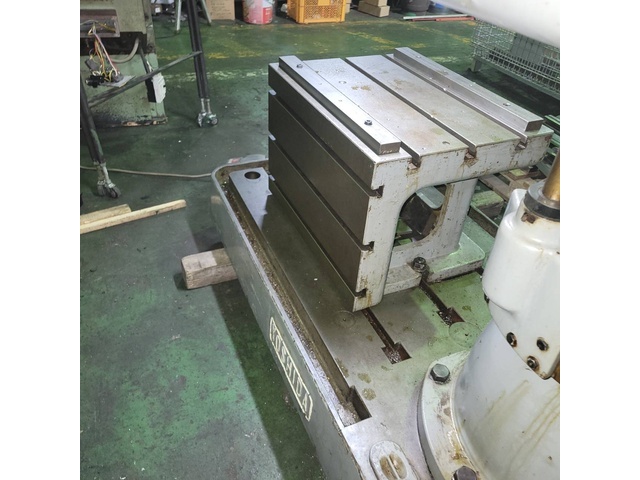 Yoshida Tekkoujo YRD-1050 Radial Drilling Machine Image 3