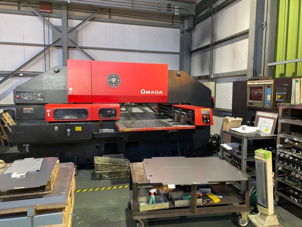 AMADA PEGA-304050 Turret Punch Press