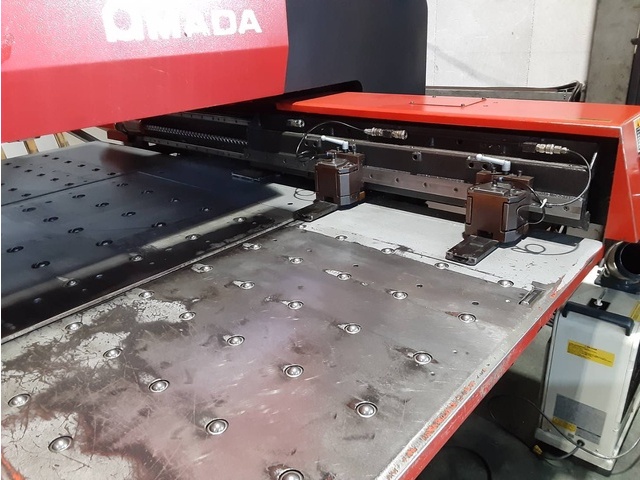AMADA PEGA-304050 Turret Punch Press Image 4