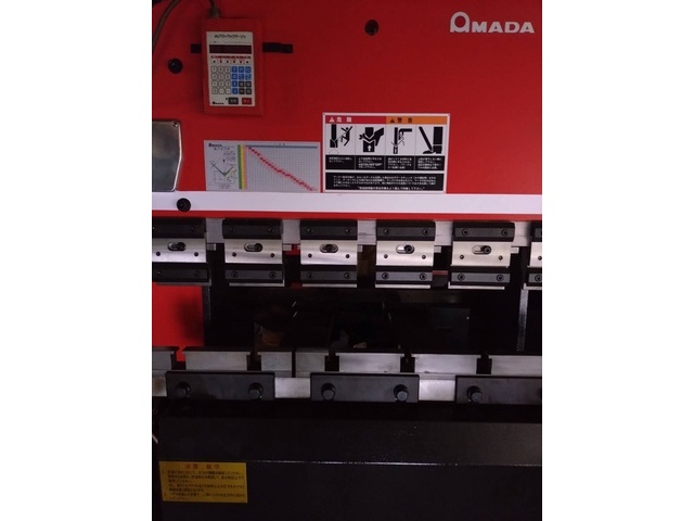 AMADA RG-35S Press Brake/Bender Image 3