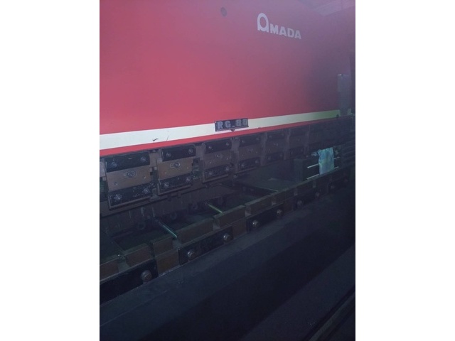 AMADA RG-80 Press Brake/Bender Image 3