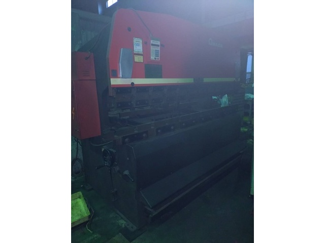 AMADA RG-80 Press Brake/Bender Image 4