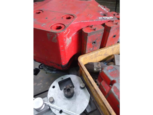 AMADA CSHW-220 Corner Shear Image 2