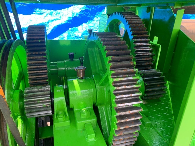 大阪金型工業  Bending Roll Machine Image 4