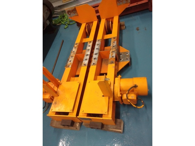 Hitachi Industrial Equipment Systems TH5-28 Crane Image 3