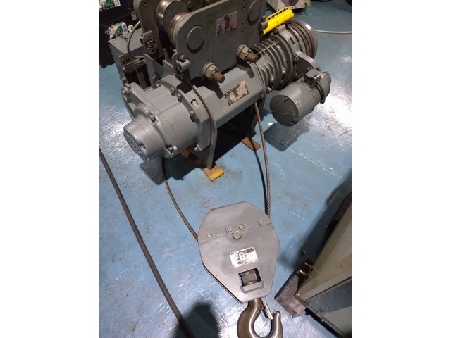 Hitachi Industrial Equipment Systems 2.8MC-T65 Hoist Image 2