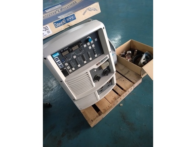 DAIHEN WB-M350 Auto/Semi-Auto Image 1