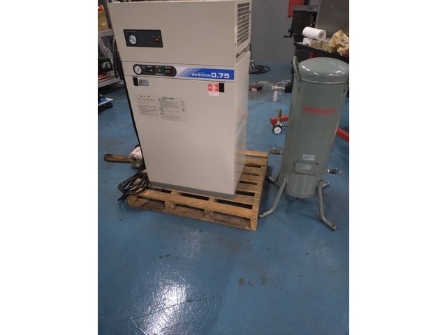 Hitachi Industrial Equipment Systems PBD-0.75PSJ6 Compressor Image 2