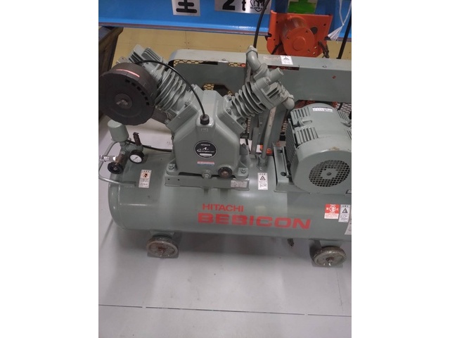 日立産機システム 3.7P-9.5VD6 コンプレッサー の画像 3枚目
