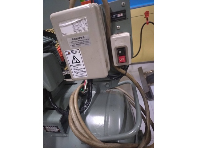 日立産機システム 3.7P-9.5VD6 コンプレッサー の画像 4枚目