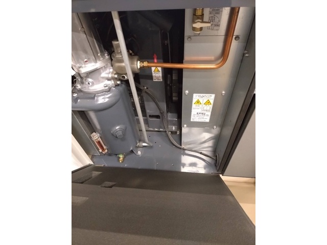HOKUETSU INDUSTRIES (AIRMAN) SAS8SD-6C Compressor Image 3
