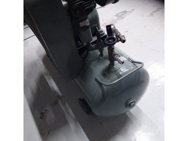 Hitachi Industrial Equipment Systems 7.5P-9.5VA6 Compressor Image 3