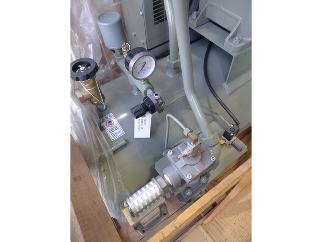 Hitachi Industrial Equipment Systems OBB-7.5HP5 Compressor Image 4
