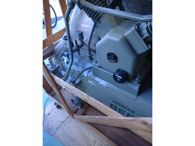 Hitachi Industrial Equipment Systems OBB-7.5HP5 Compressor Image 5