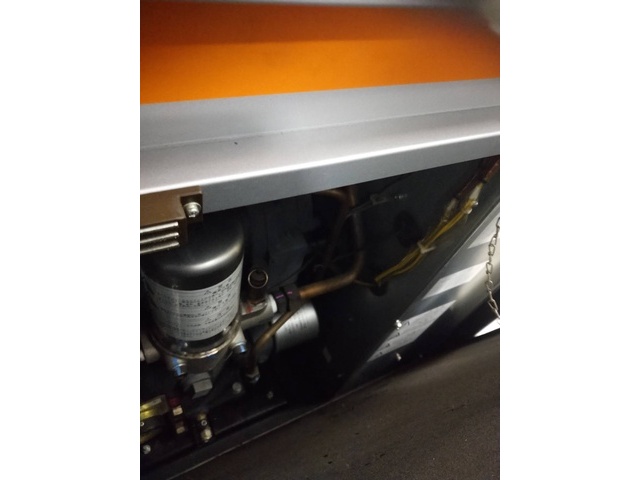 Hitachi Industrial Equipment Systems OSP-7.5M6ARN Compressor Image 3
