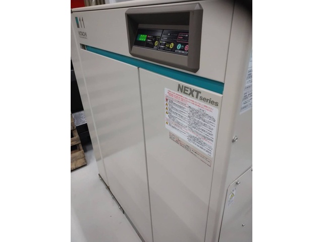 日立産機システム POD-11MNPB6 コンプレッサー の画像 1枚目