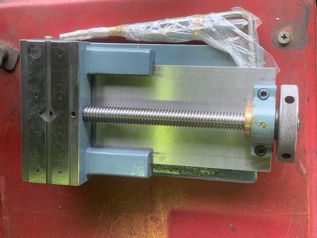 SAKAZAKI MACHINERY SV-1N Vice Image 5
