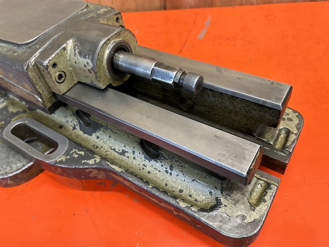 TAKEDA MACHINE TOOLS TK-150HVS Vice Image 8