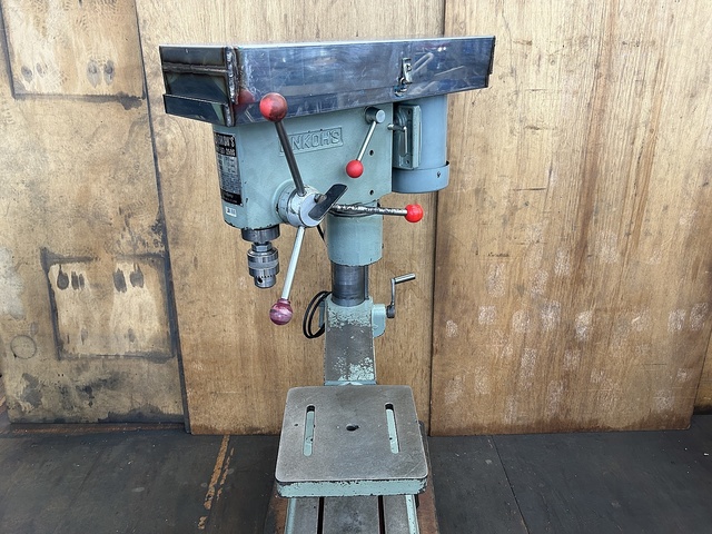 遠州 ESD-950 Drilling Machine Image 2